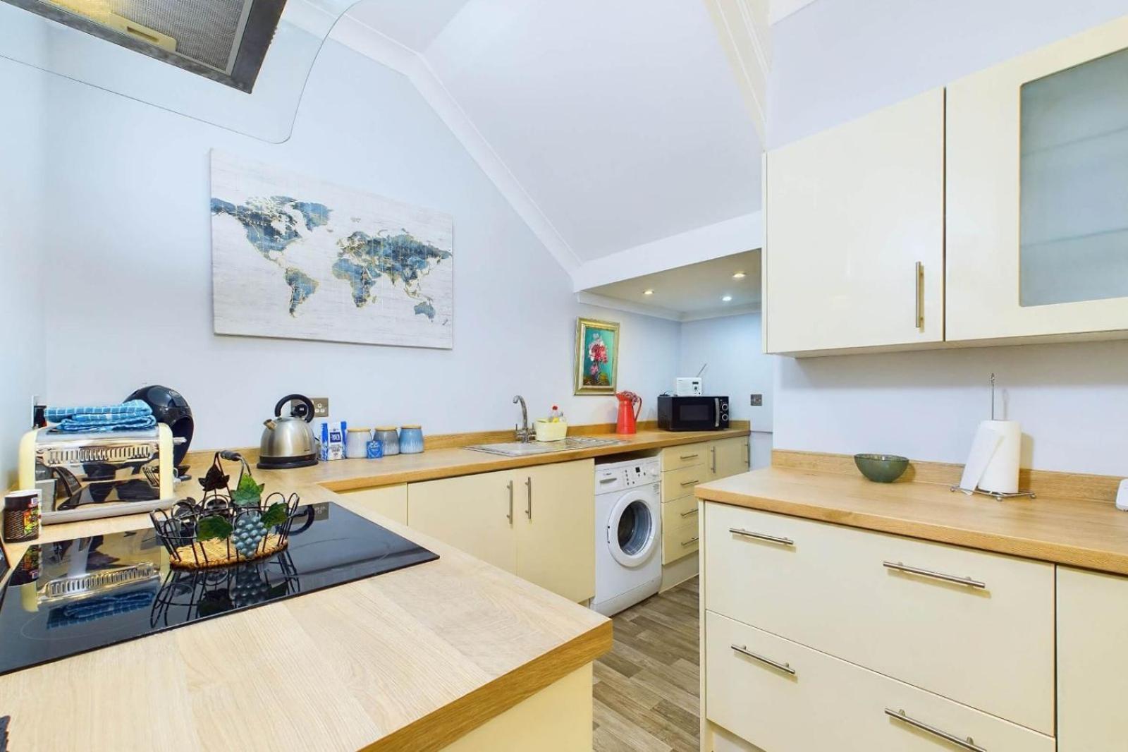 Loveliest Homes Paignton - Sea Front Location With Parking Екстериор снимка